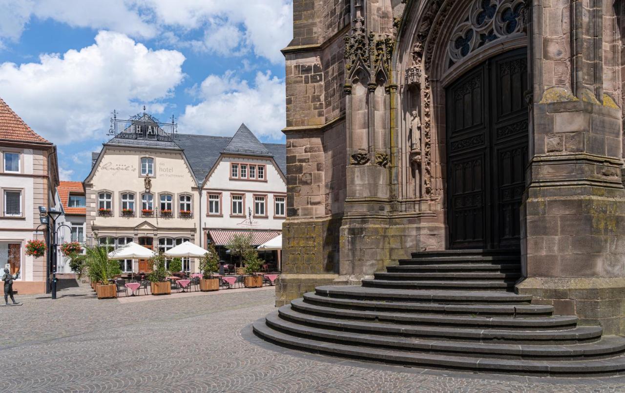 Angel'S - Das Hotel Am Fruchtmarkt 상트벤델 외부 사진